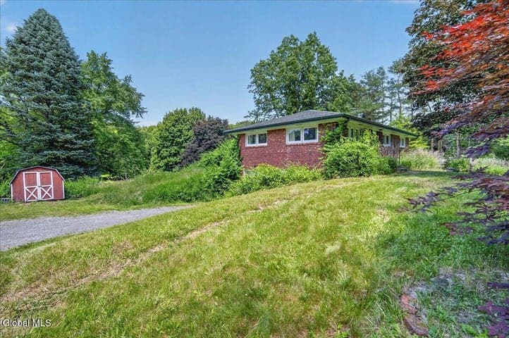 493 Altamont Road, Altamont, NY, photo 4