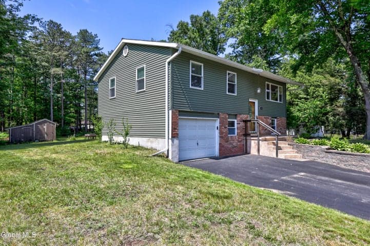 2 Fawn Drive, Ballston Spa, NY, photo 3