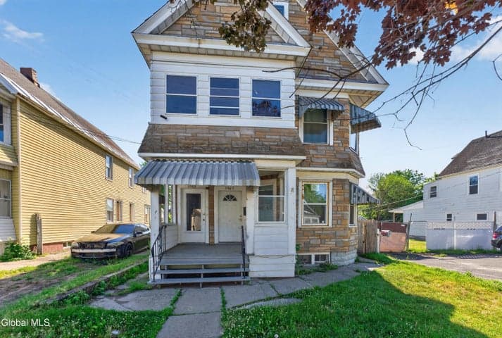 1063 Cutler Street, Schenectady, NY