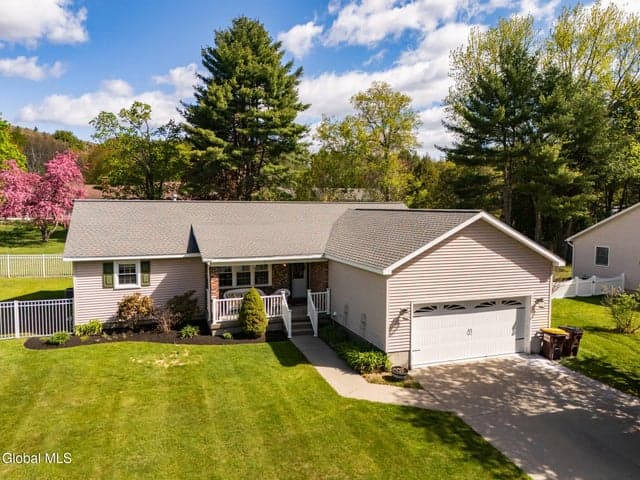 1 Shallow Creek Road, Queensbury, NY, photo 2