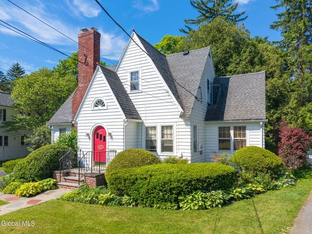 122 Clinton Circle, Cobleskill, NY, photo 2