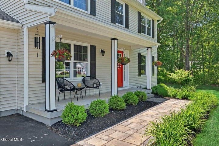 4 Kiliaen Way, Halfmoon, NY, photo 2