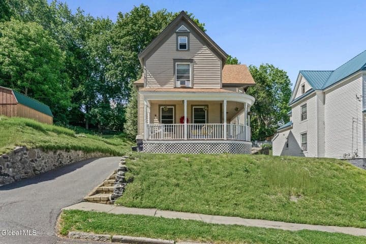 32 5th Street, Gloversville, NY, photo 1