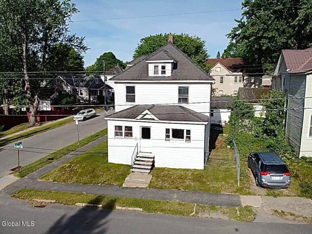 85 S Judson Street, Gloversville, NY, photo 1