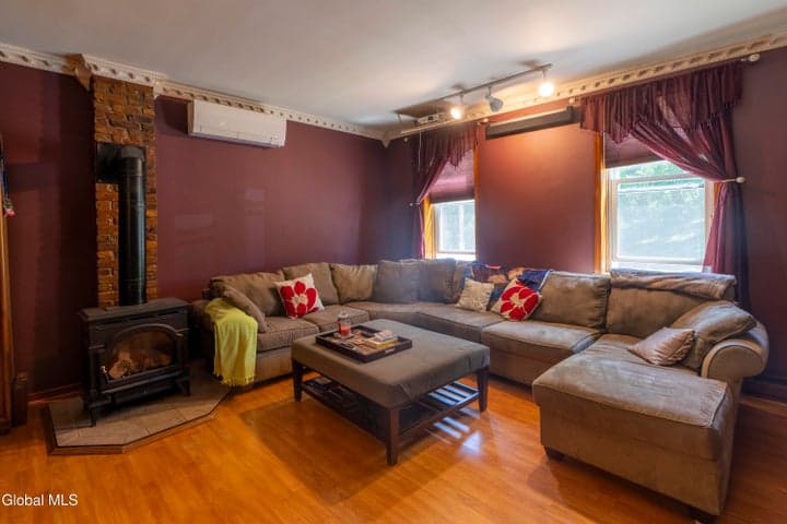 23 McCarty Avenue, Albany, NY, photo 3