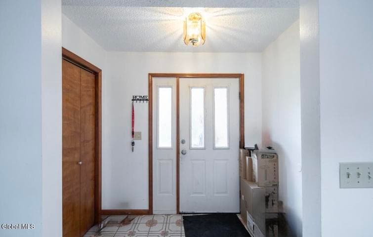 101-103 Stone Ridge Court, Guilderland, NY, photo 3