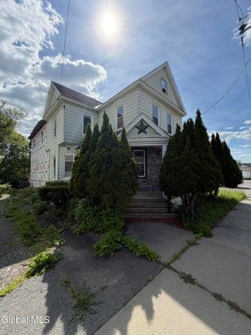 312 Division Street, Amsterdam, NY, photo 2
