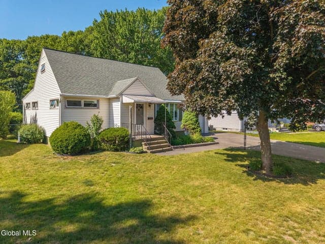 1915 Nicky Drive, Rotterdam, NY, photo 2