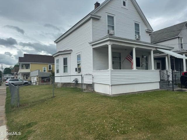 876 Thompson Street, Schenectady, NY, photo 3