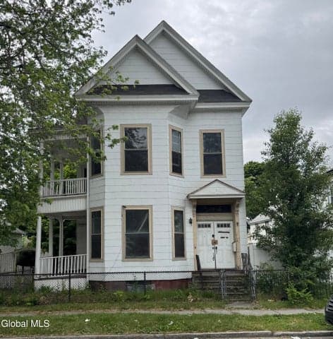 301 5th Avenue, Troy, NY