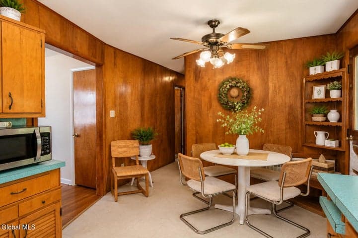 9 Garden Avenue, Albany, NY, photo 4