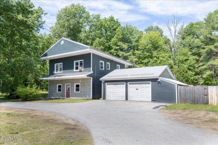 1069 Saratoga Road, Moreau, NY, photo 1