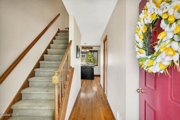 5 Zermatt Drive, North Greenbush, NY, photo 5