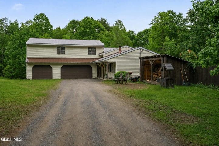169 McGregor Road, Gloversville, NY, photo 2