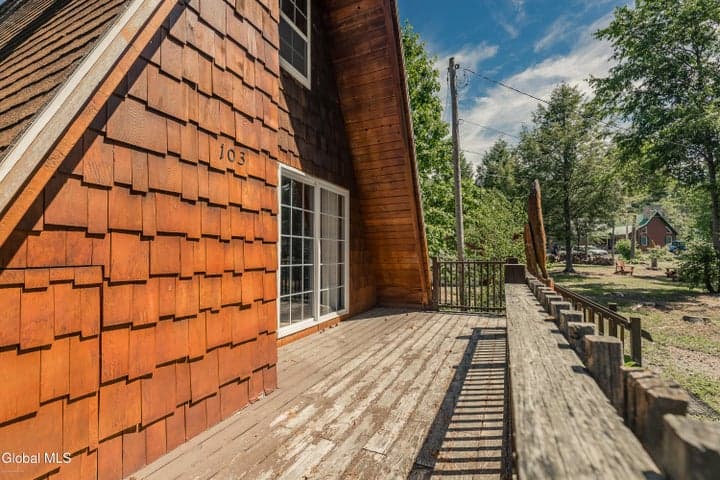 103 Florence Avenue, Northampton, NY, photo 3