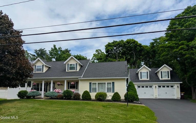 52 Troy Avenue, Wynantskill, NY, photo 1