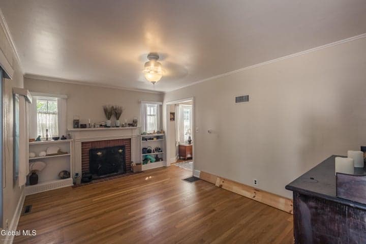 11 Wooster Street, Gloversville, NY, photo 5