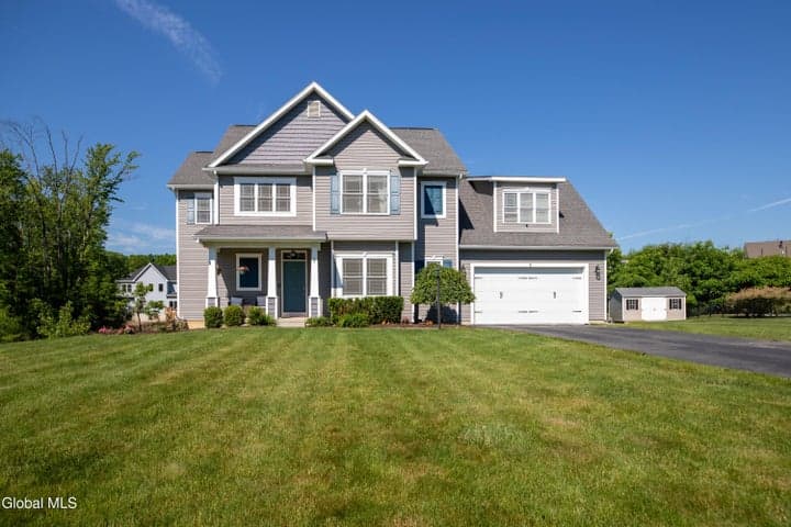 8 Harvester Way, Ballston, NY, photo 2