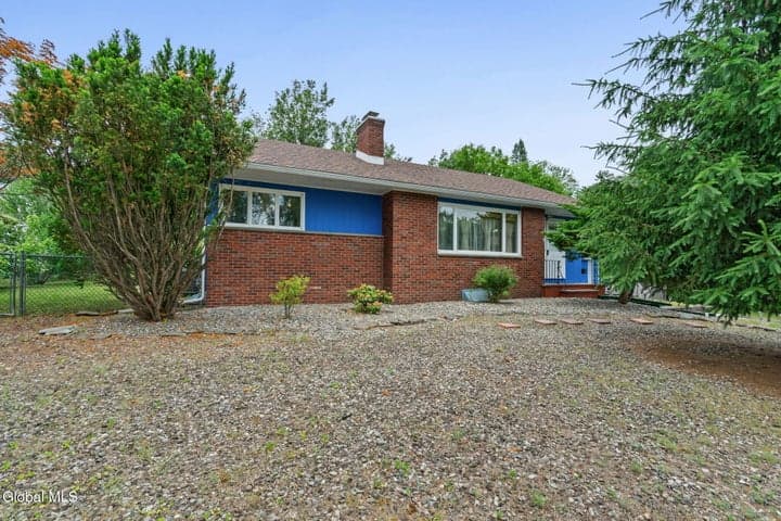 15 Southern Drive, Colonie, NY, photo 3