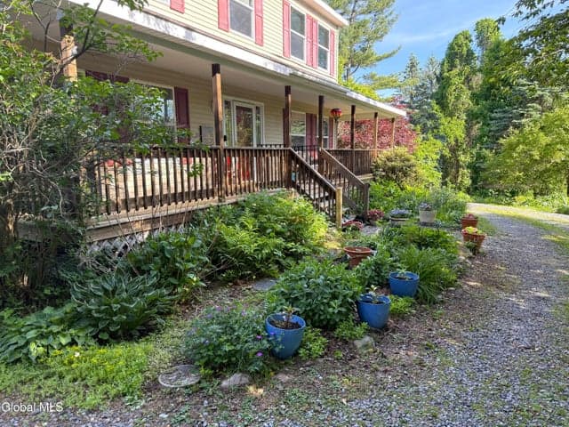 431 Melrose Valley Falls Road, Schaghticoke, NY, photo 3