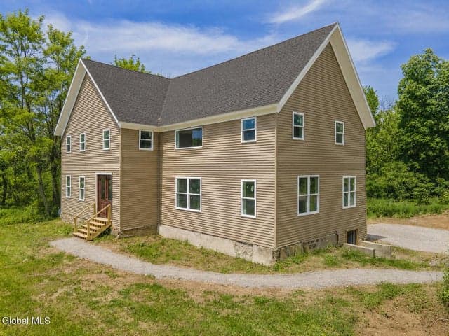 5 White Road, Milton, NY, photo 1