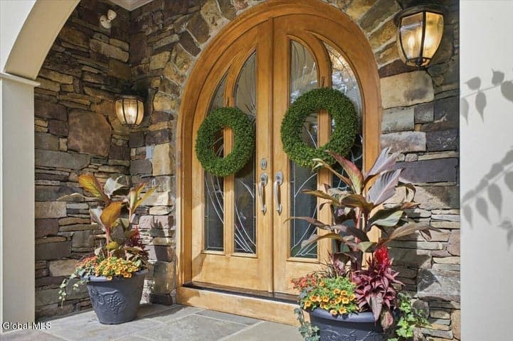 6 Cherry Tree Lane, Saratoga Springs, NY, photo 5