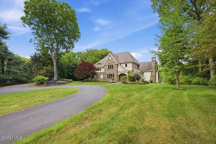 6 Cherry Tree Lane, Saratoga Springs, NY, photo 2