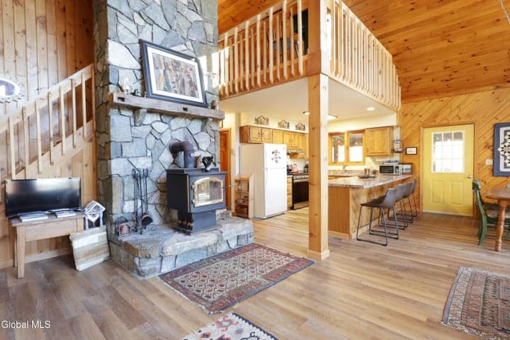 105 Pine Lane, Horicon, NY, photo 4