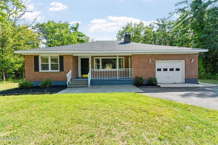 367 Closson Road, Glenville, NY, photo 4
