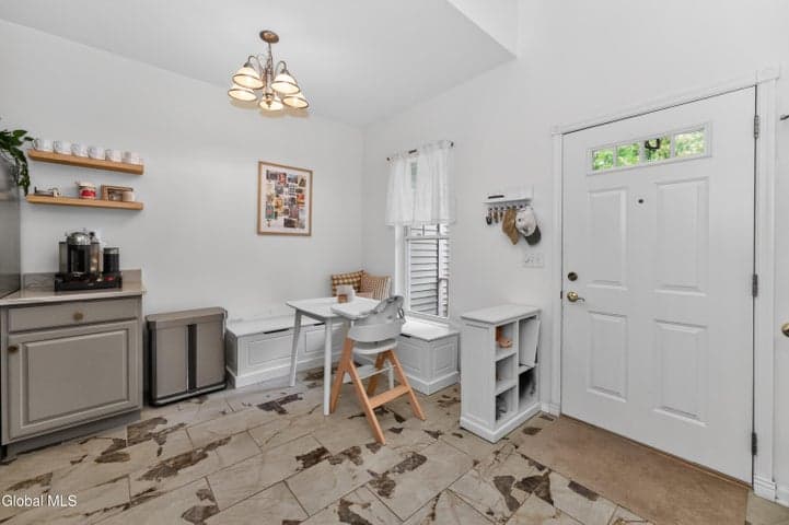 4 Killarney Court, Saratoga Springs, NY, photo 4