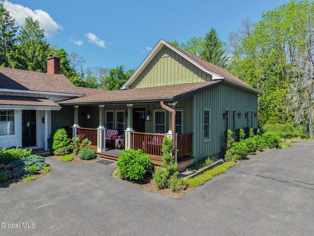 11305 New York 32, Greenville, NY, photo 4