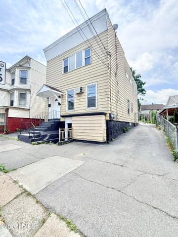 772 Eastern Avenue, Schenectady, NY, photo 2