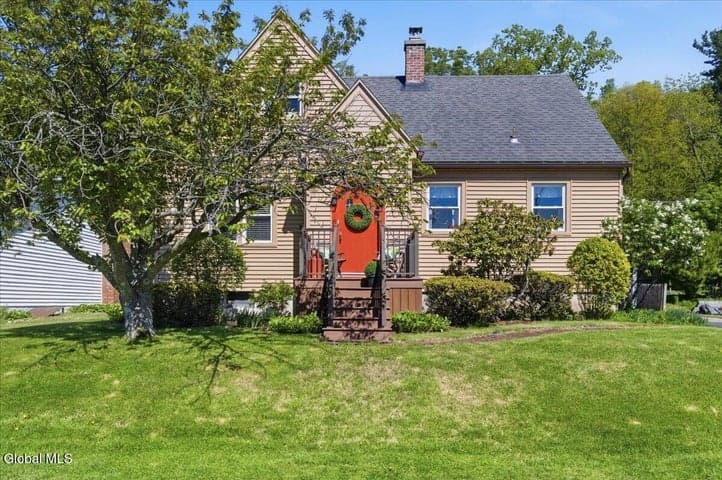 88 Mountain View Avenue, Rensselaer, NY, photo 1