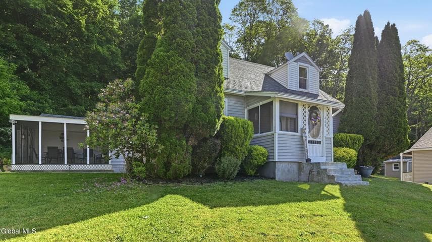 268 Chapman Drive, Amsterdam, NY, photo 2