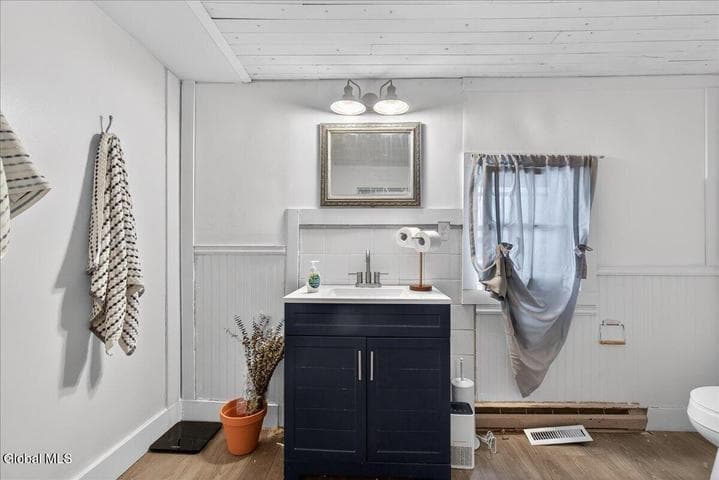 1410 River Road, Bethlehem, NY, photo 4