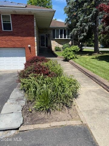 100 Huron Street, Albany, NY, photo 3