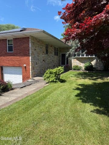 100 Huron Street, Albany, NY, photo 2