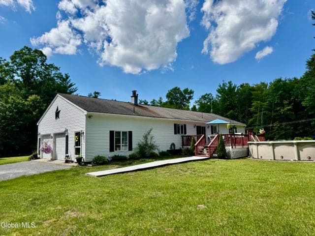 59 North Drive, Lake Luzerne, NY, photo 5