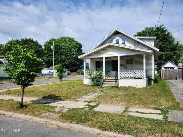 875 Hazelwood Avenue, Schenectady, NY