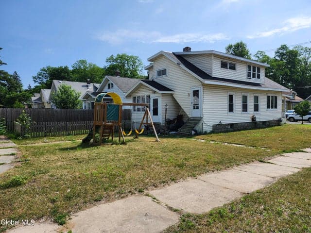875 Hazelwood Avenue, Schenectady, NY, photo 3