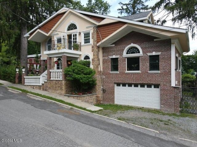 108 Division Street, Sharon Springs, NY