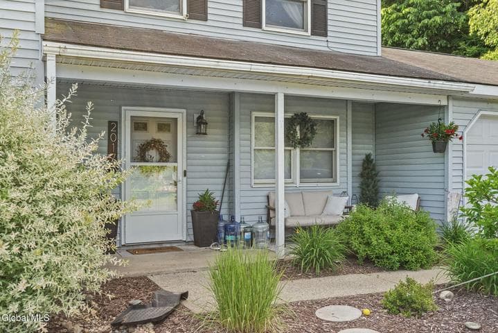 2015-2017 St Paul Drive, Ballston Spa, NY, photo 2