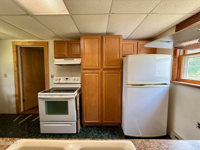 34 Mallory Avenue, Queensbury, NY, photo 3