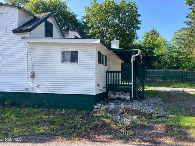 24 Rock Street, Ticonderoga, NY, photo 3