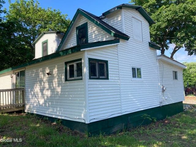 24 Rock Street, Ticonderoga, NY, photo 2