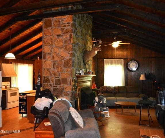 22 Sande Lane, Corinth, NY, photo 3