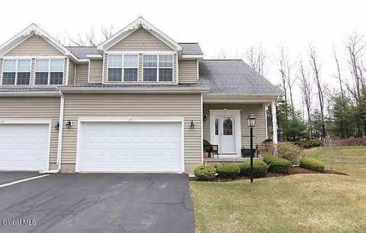 46 Oakmont Street, Niskayuna, NY, photo 1
