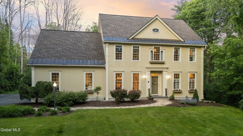 2 Stable Lane, Saratoga Springs, Outside, NY