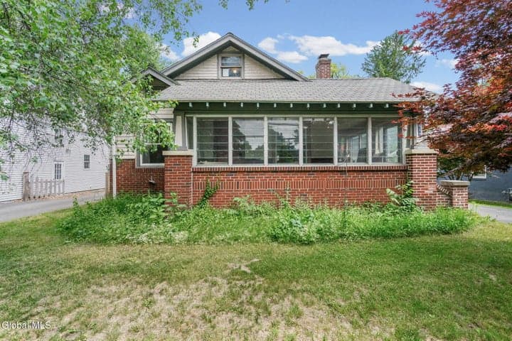 519 Kenwood Avenue, Bethlehem, NY, photo 3
