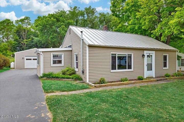 10 Westbrook Drive, Nassau Village, NY, photo 3